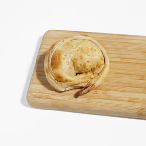 Empanada argentina artesanal congelada de capresse, entera - Antojo Argento