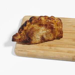 Empanada argentina dulce de brownie y nueces, entera - Antojo Argento